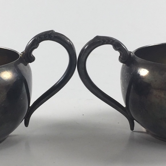 Cream and Sugar Set - Picture 4 of 5